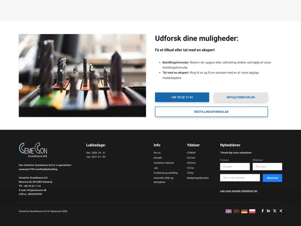 Sektionen "Udforsk dine muligheder" med knapper til tilbud og bestillingsformular samt sidefod med nyhedsbrevstilmelding